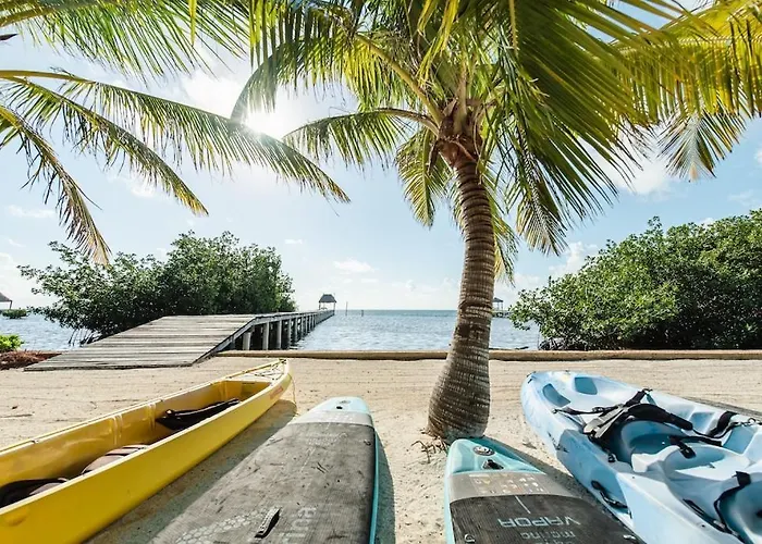 6br Beachfront Pool, Dock & Rooftop *
